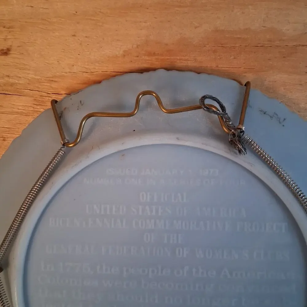 Fenton Vintage Give me Liberty 1776-1976 Bicentennial Powder Blue Glass Plate